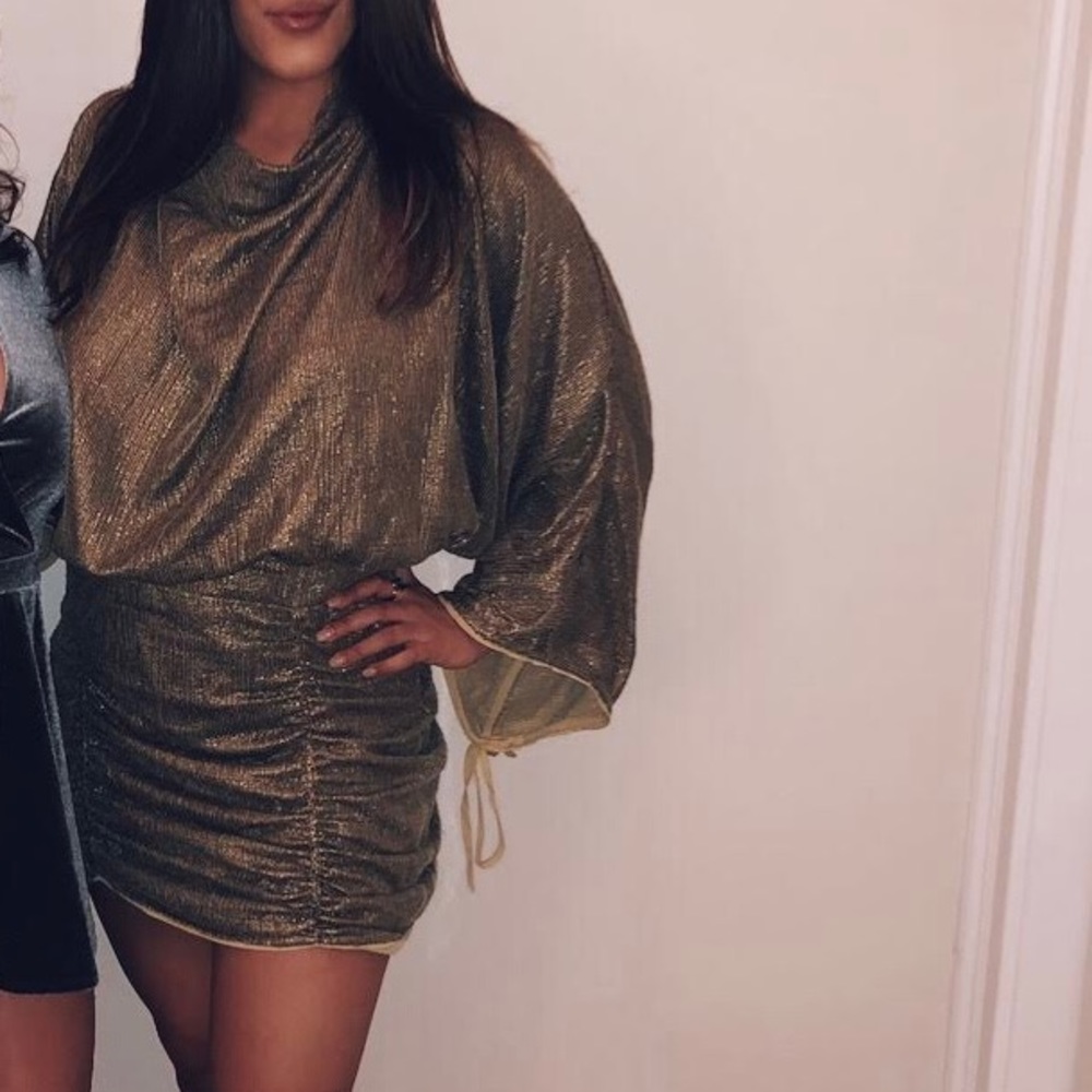 Oversized green mini dress with all over sequin